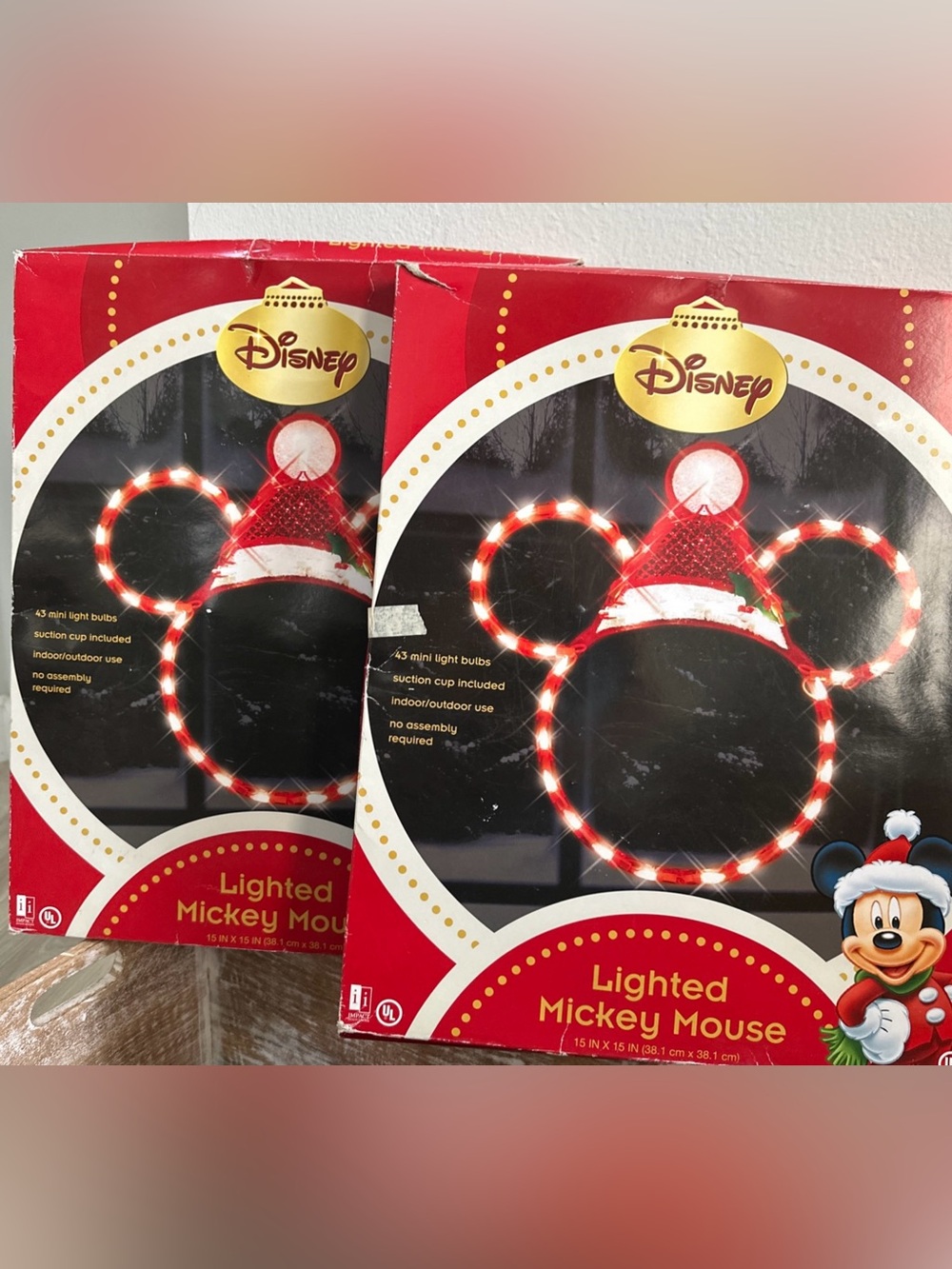 Disney Mickey Mouse Light Up Christmas Window Decor 15" Red  2013 with box Set/2